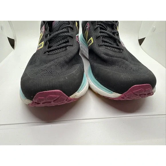 Size 11- New Balance Fresh Foam 680v7 Black Surf Women's Running Shoes - Picture 2 of 8